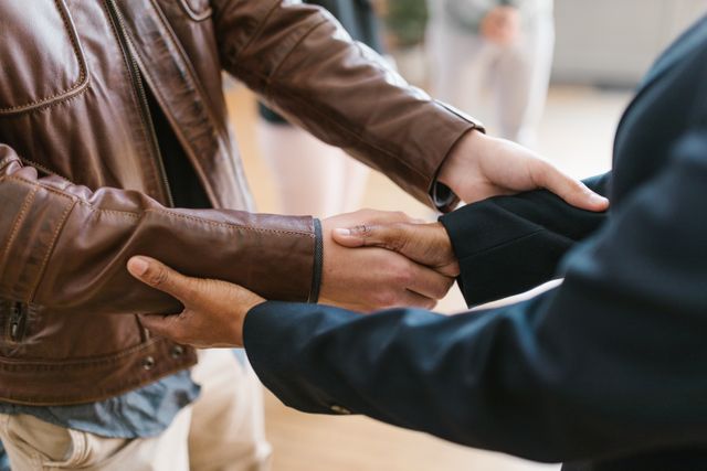 business-shake-hand